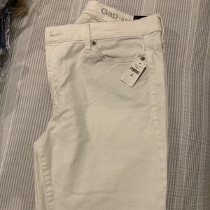 Gap white skinny jeans